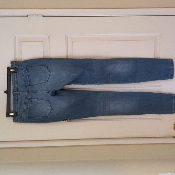 Vintage Y2K Style Women's Jeans with Floral Decal - Picture 6 of 6